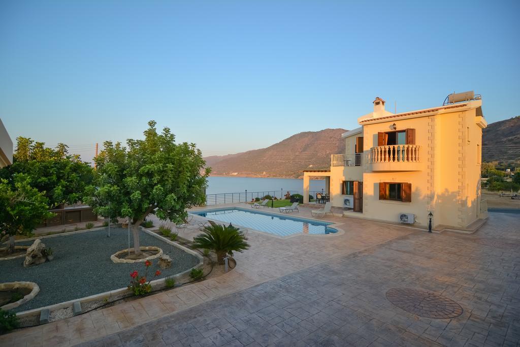 Kalli Villa Pomos Habitación foto